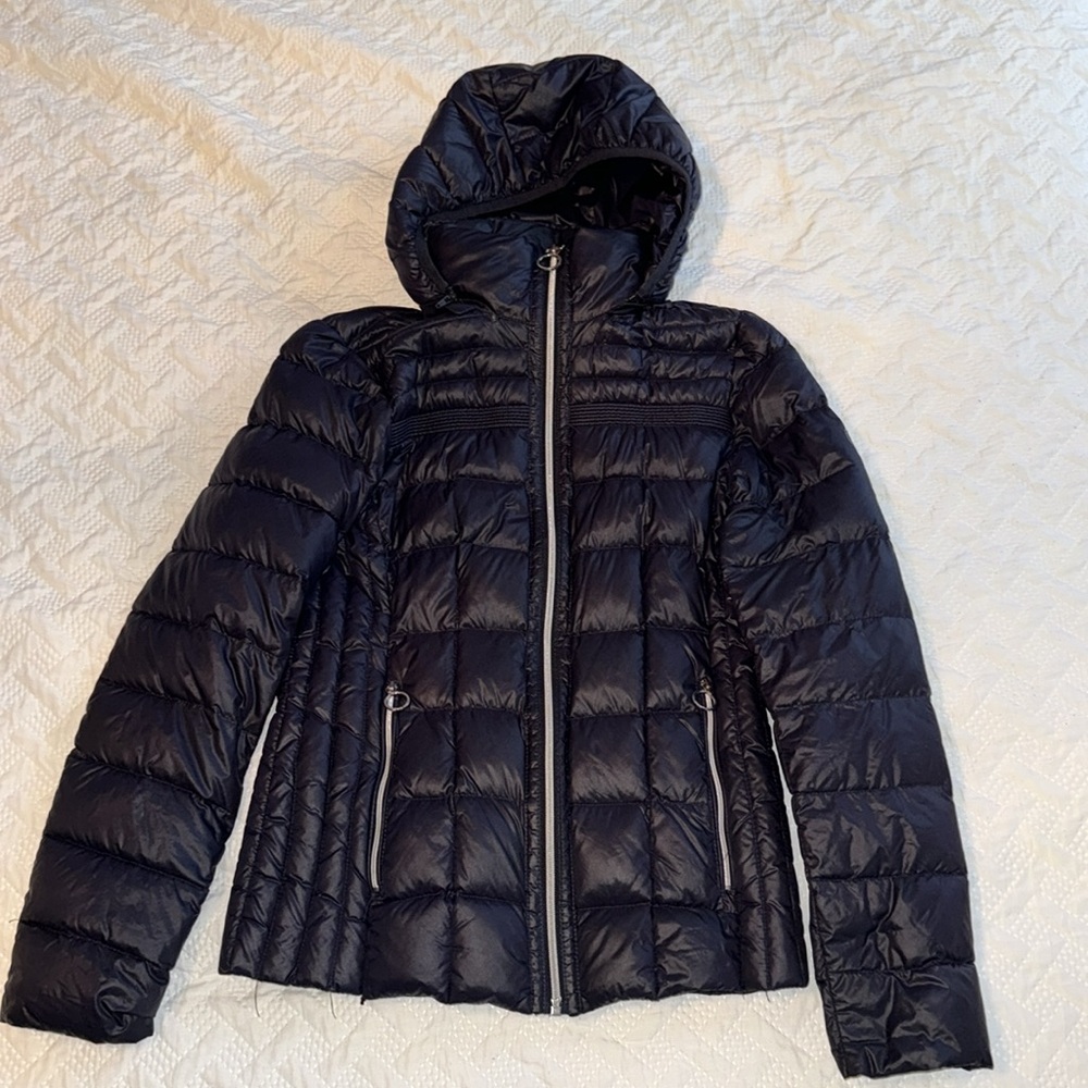 Michael Kors Navy Zip up Puffer Jacket with Detachable Hood- Size Small (S)
